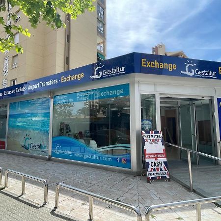 Apartamentos Cornelia By Gestaltur فينيسترات المظهر الخارجي الصورة