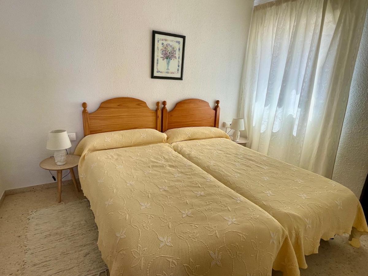Apartamentos Cornelia By Gestaltur فينيسترات المظهر الخارجي الصورة